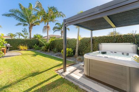 Photo of property in 18a Haven Grove, Papamoa Beach, Papamoa, 3118