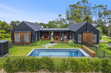 Photo of property in 477 Waiau Pa Road, Waiau Pa, Pukekohe, 2679