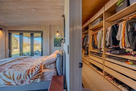 Photo of property in 2/19 Monteith Road, Albert Town, Wanaka, 9382