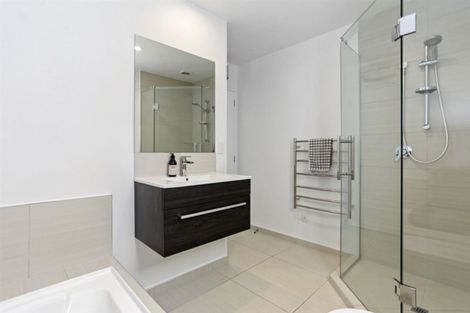 Photo of property in 1/24 Eversleigh Street, St Albans, Christchurch, 8014