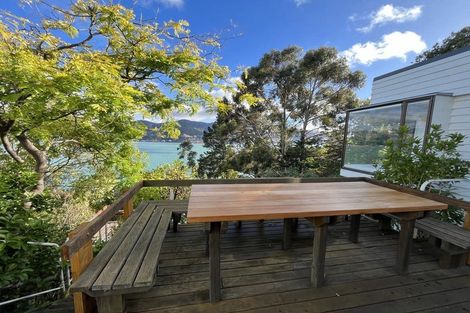 Photo of property in 1 Whero Avenue, Diamond Harbour,  8971