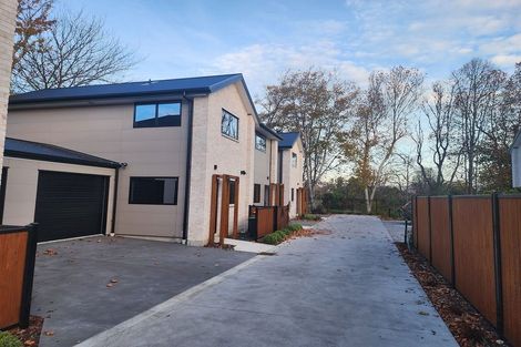 Photo of property in 2/7 Matata Place, Dallington, Christchurch, 8061