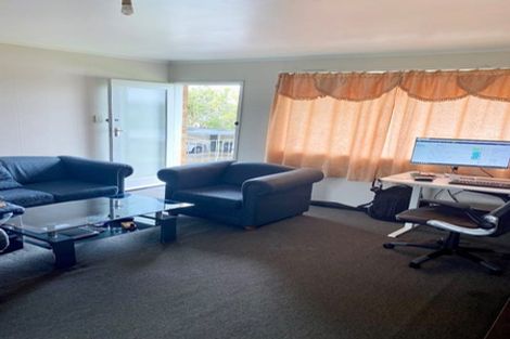 Photo of property in 8/84 Kenderdine Road, Papatoetoe, Auckland, 2025