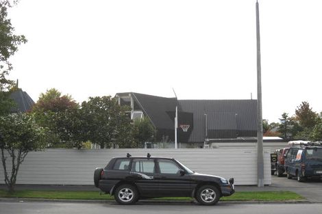 Photo of property in 74a Memorial Avenue, Ilam, Christchurch, 8053