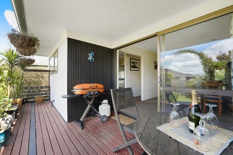 Photo of property in 3 Revell Court, Pukekohe, 2120