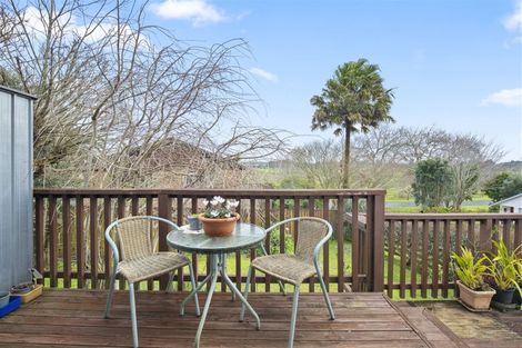 Photo of property in 69 Puriri Road, Pukekohe, 2120