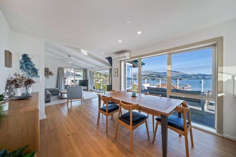 Photo of property in 5 Cornwall Road, Lyttelton, 8082