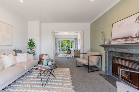 Photo of property in 17 Brown Street, Hamilton East, Hamilton, 3216