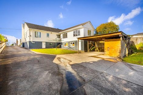 Photo of property in 24 Northall Road, New Lynn, Auckland, 0600