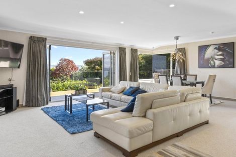 Photo of property in 36 Shepherd Road, Waipahihi, Taupo, 3330