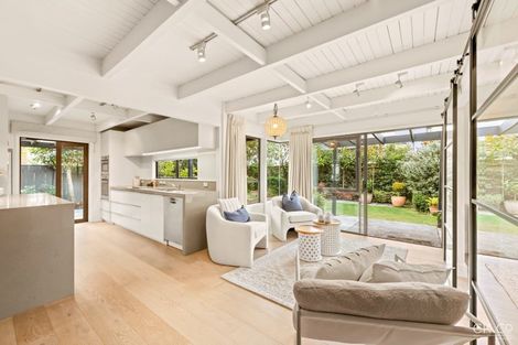 Photo of property in 32 Saint Columbans Grove, Boulcott, Lower Hutt, 5010