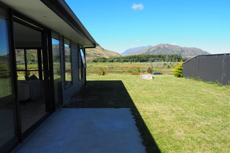 Photo of property in 24 Sandford Terrace, Lower Shotover, Queenstown, 9304