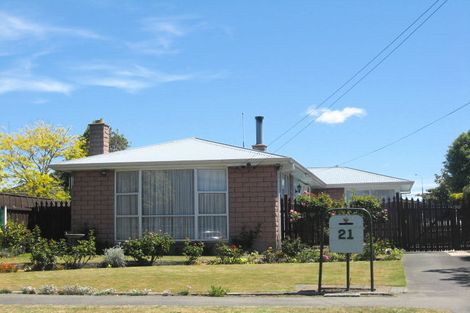 Photo of property in 21 Loughton Street, Burwood, Christchurch, 8083