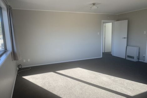 Photo of property in 137b Newlands Road, Newlands, Wellington, 6037