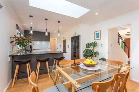 Photo of property in 16 Clyde Road, Upper Riccarton, Christchurch, 8041