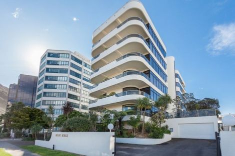 Photo of property in 21 Maunganui Road, Mount Maunganui, 3116