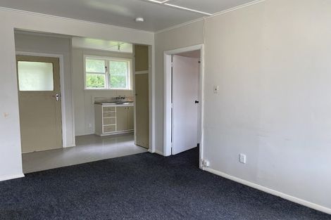 Photo of property in 90-92 Strand Crescent, Naenae, Lower Hutt, 5011