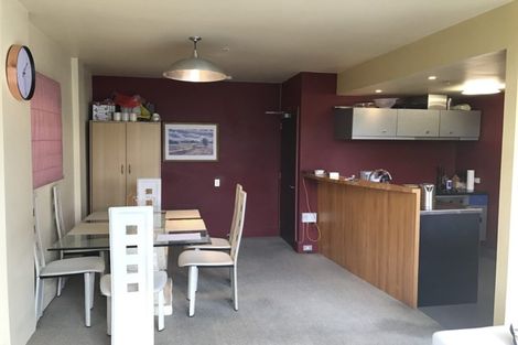 Photo of property in St Pauls Apartments, 24/43u Mulgrave Street, Thorndon, Wellington, 6011