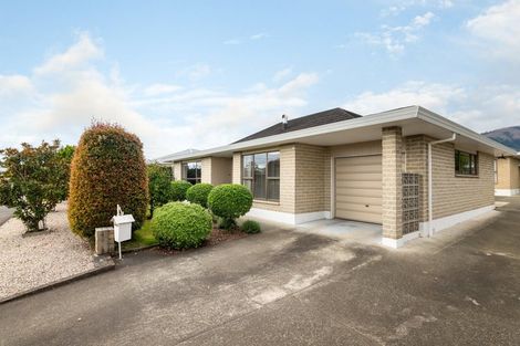Photo of property in 1/3 Marlowe Street, Stoke, Nelson, 7011
