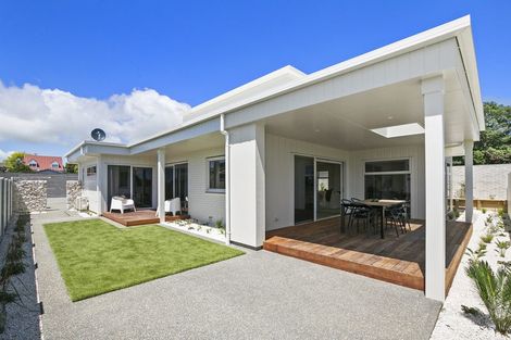 Photo of property in Mangorei Road, Strandon, New Plymouth, 4312