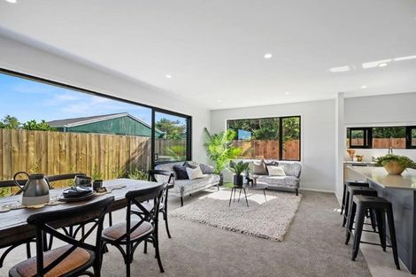 Photo of property in 15u4 Glen Lynne Avenue, Queenwood, Hamilton, 3210