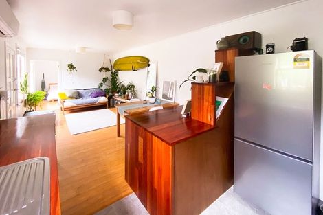 Photo of property in 45a Randwick Road, Northland, Wellington, 6012