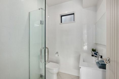 Photo of property in 38 Helvetia Drive, Browns Bay, Auckland, 0630