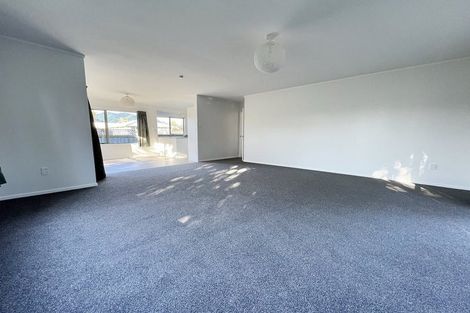 Photo of property in 35 Makarini Street, Paraparaumu, 5032