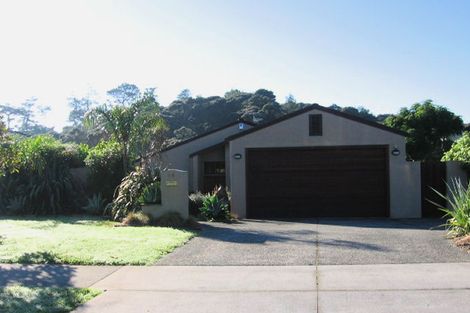 Photo of property in 80 Landing Drive, Albany, Auckland, 0632