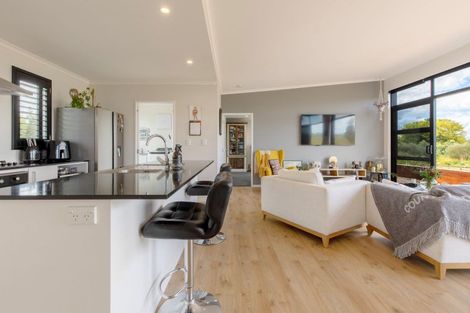 Photo of property in 21 Blundell Avenue, Waipukurau, 4200