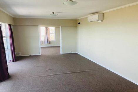 Photo of property in 7 Callender Place, Shelly Park, Auckland, 2014