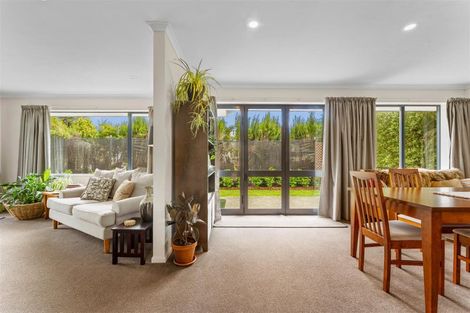 Photo of property in 8 Ngawhatu Road, Stoke, Nelson, 7011