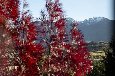 Photo of property in 3 Mckellar Drive, Jacks Point, Queenstown, 9371