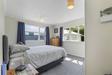 Photo of property in 140 Miranda Street, Stratford, 4332