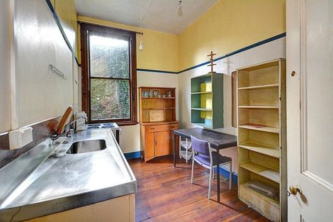 Photo of property in 35 Queen Street, North Dunedin, Dunedin, 9016