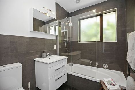 Photo of property in 65 Gregan Crescent, Burnside, Christchurch, 8053