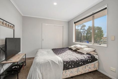 Photo of property in 9 Jean Place, Stanmore Bay, Whangaparaoa, 0932