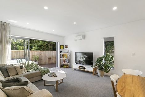 Photo of property in 15/7u Handyside Street, Tawa, Wellington, 5028