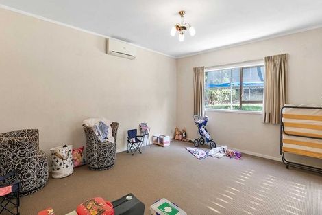 Photo of property in 19 Palmyra Way, Half Moon Bay, Auckland, 2012