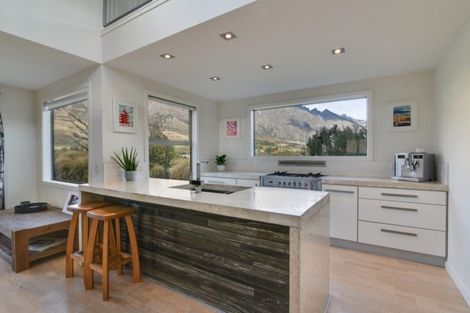 Photo of property in 13 Magnolia Place, Frankton, Queenstown, 9300