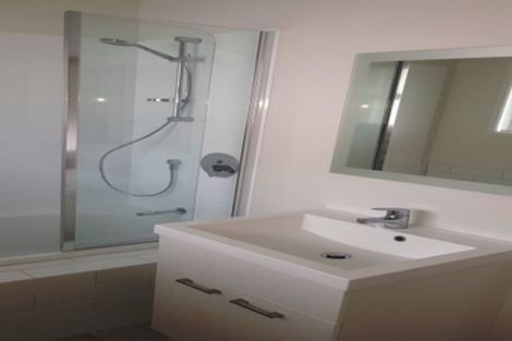 Photo of property in 20 Stanaway Street, Hillcrest, Auckland, 0627