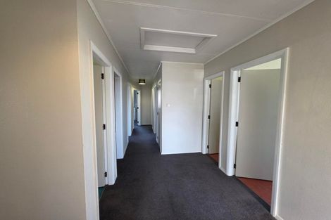 Photo of property in 1 Strathmore Avenue, Levin, 5510