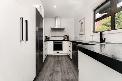 Photo of property in 31 Apollo Parade, Milson, Palmerston North, 4414