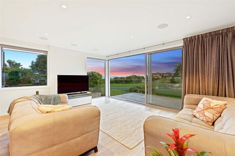 Photo of property in 22b Halyard Place, Te Atatu Peninsula, Auckland, 0610