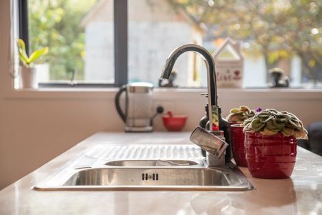 Photo of property in 96a Larsen Crescent, Tawa, Wellington, 5028