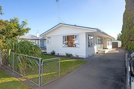 Photo of property in 35 Wellington Street, Te Hapara, Gisborne, 4010