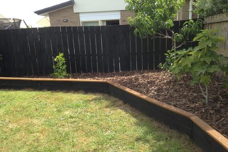 Photo of property in 70b Manuroa Road, Takanini, 2112