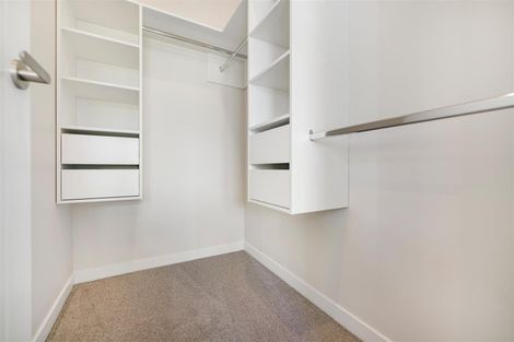 Photo of property in 42 Whakairo Crescent, Gulf Harbour, 0930