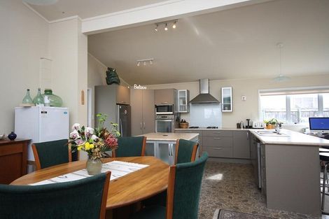 Photo of property in 119 Hetherington Road, Whangamata, 3620