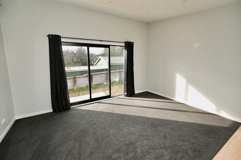 Photo of property in 37 Grey Street, Woodville, 4920